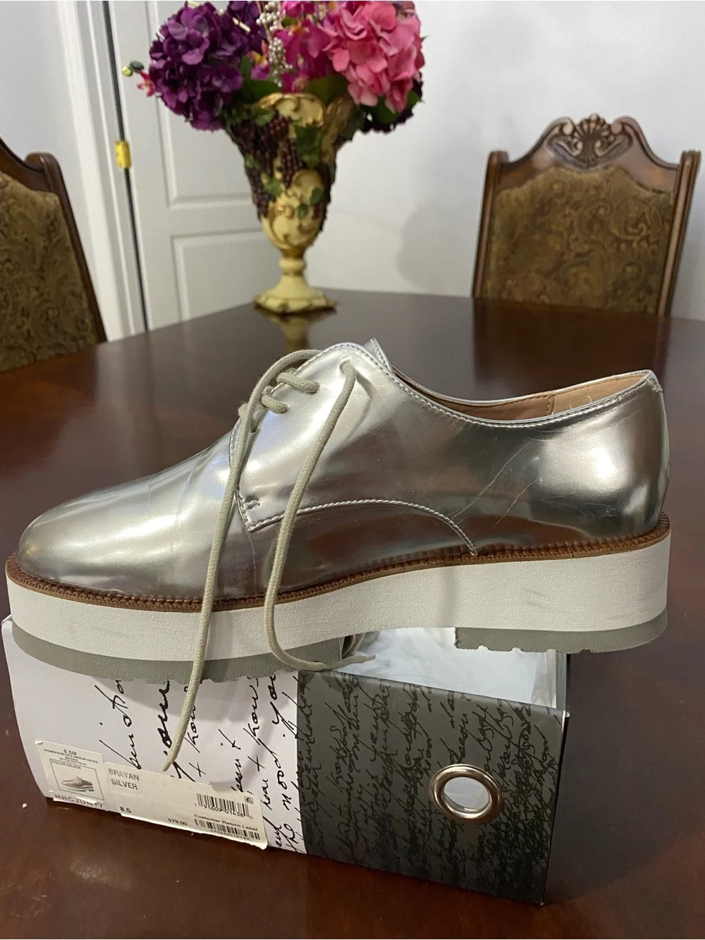 Kensie Silver Metallic Platform Oxford Shoes